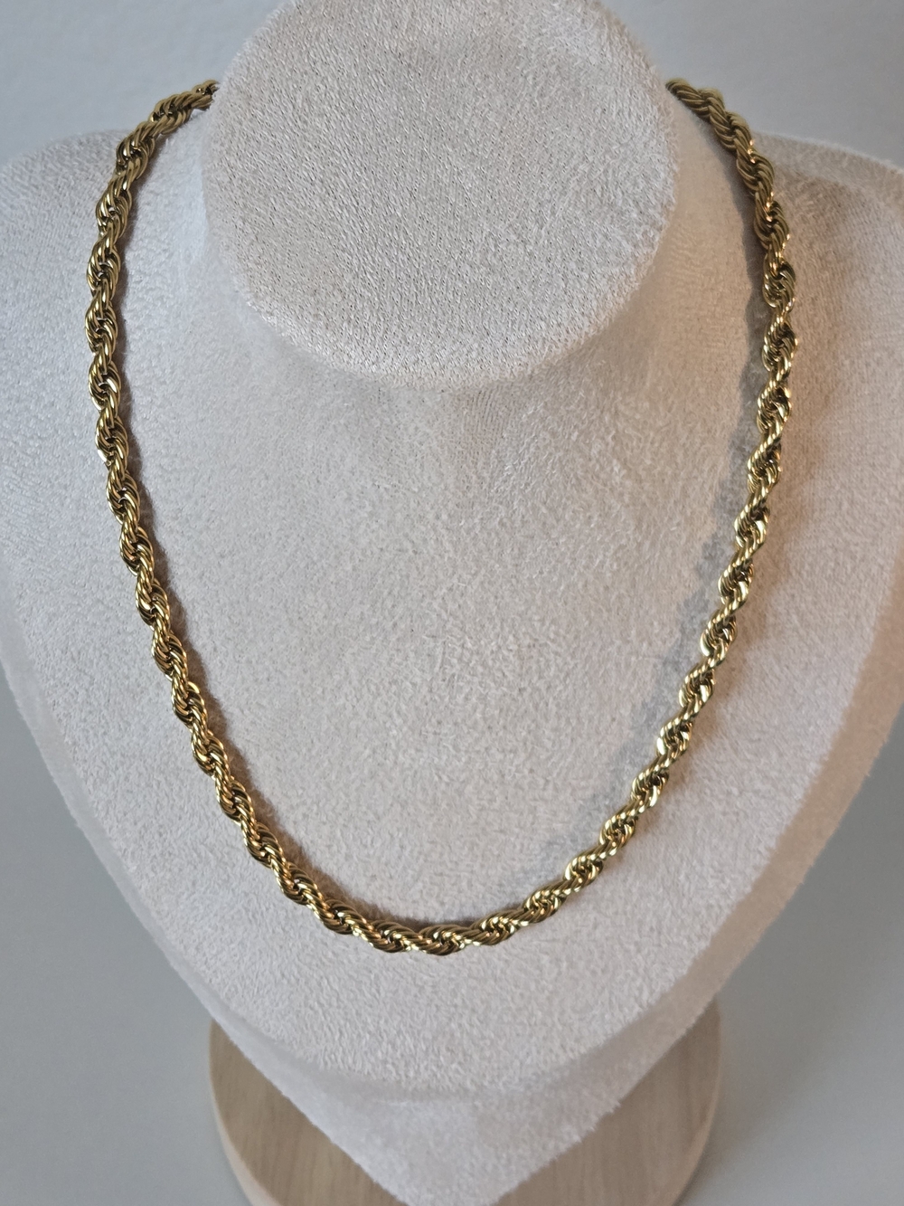 Classic Gold Rope Chain Necklace - Gold
